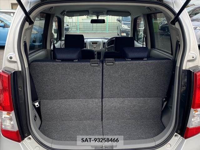 Suzuki WAGON R 2010-06 370962-13