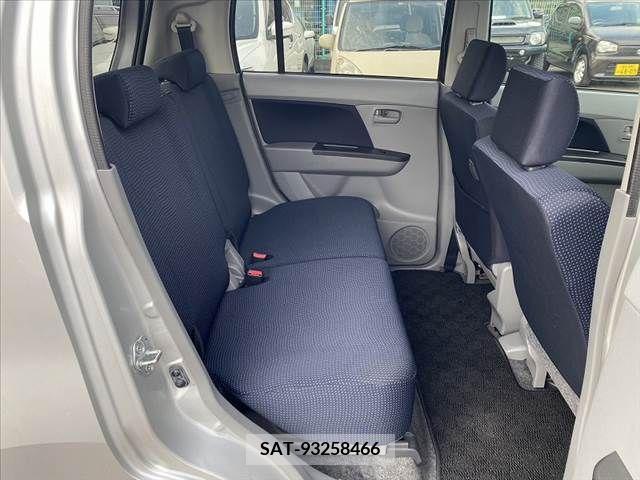 Suzuki WAGON R 2010-06 370962-20