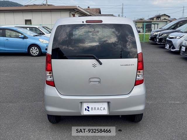 Suzuki WAGON R 2010-06 370962-11