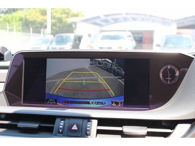 Lexus ES 2019-03 4127-1
