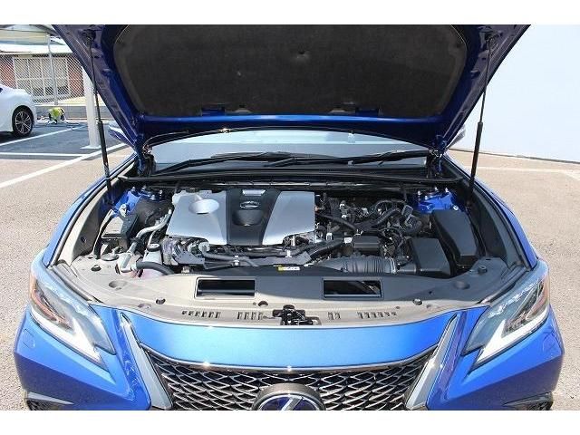 Lexus ES 2019-03 4127-18
