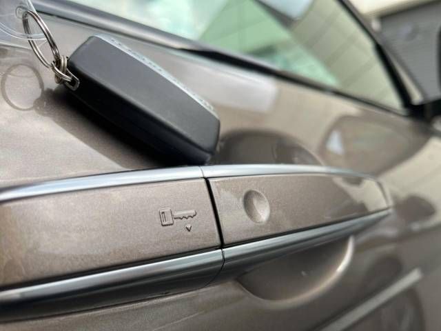 ROVER RANGE ROVER 2017-11 1219-12
