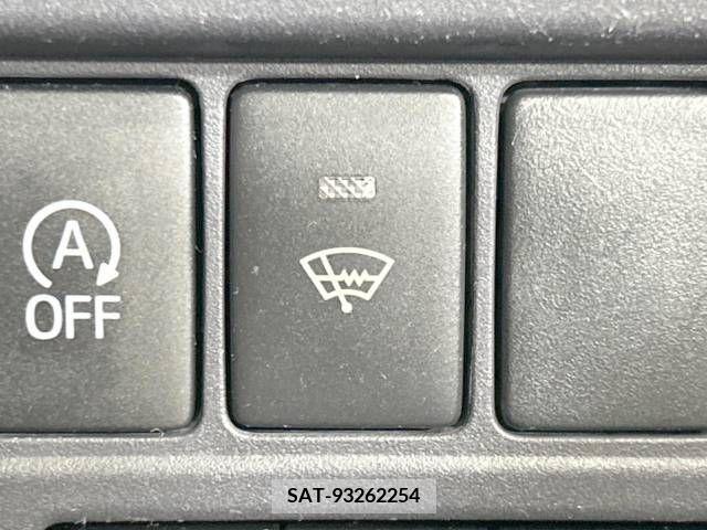 Toyota NOAH 2014-08 321697-3