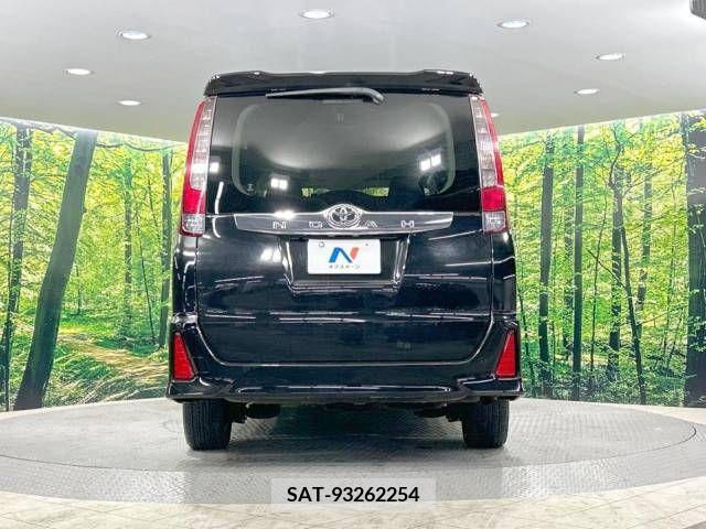 Toyota NOAH 2014-08 321697-15