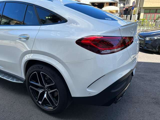 Amg E-CLASS 2022-04 21220-5