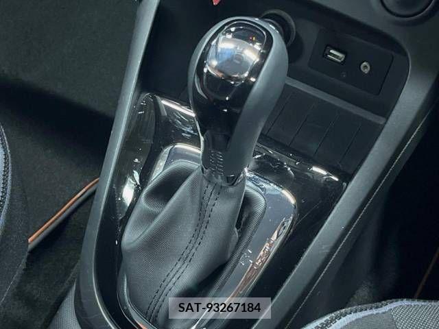 Renault CAPTUR 2015-03 340375-10