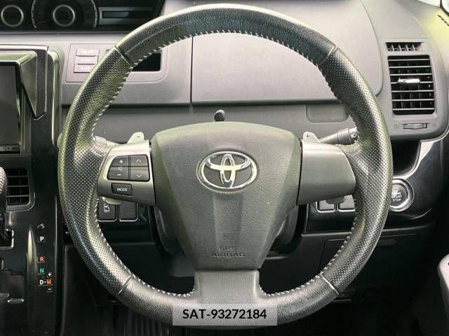 Toyota VOXY 2011-12 256259-12