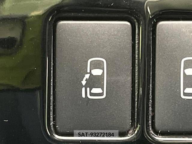 Toyota VOXY 2011-12 256259-5