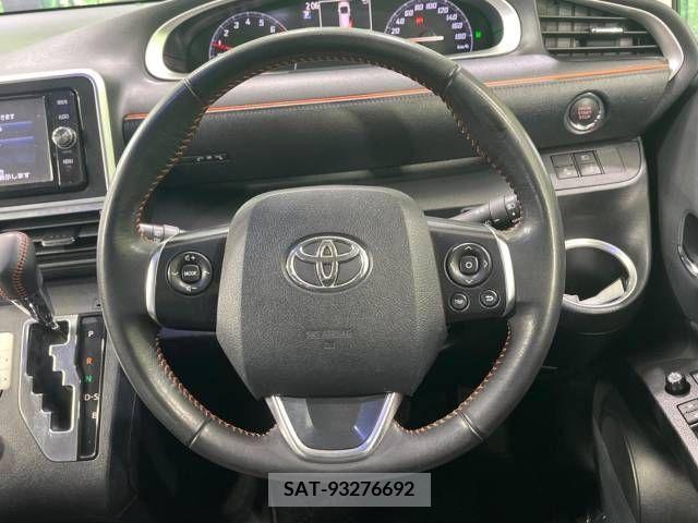 Toyota SIENTA 2017-12 285111-12