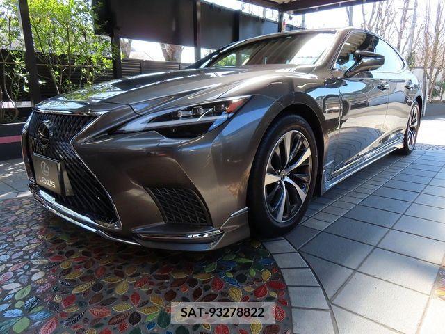 Lexus LS 2022-09 241939-5