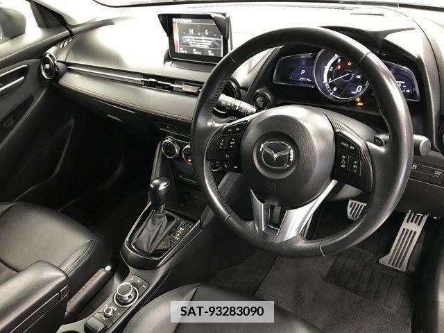 Mazda DEMIO 2016-11 382960-12