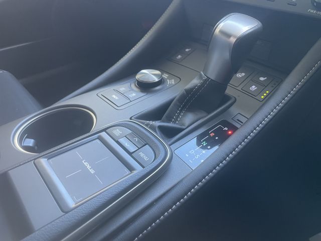 Lexus RC 2015-08 22579-26