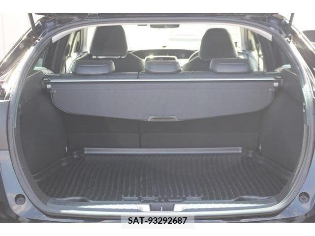 Toyota PRIUS 2019-12 225242-16