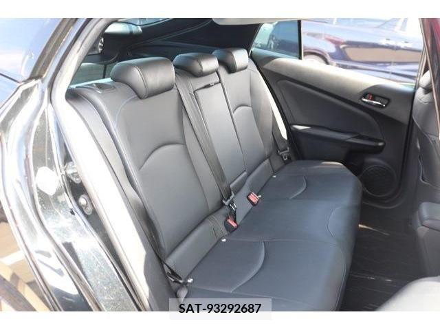 Toyota PRIUS 2019-12 225242-13
