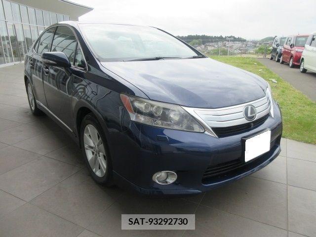 Lexus HS 2011-05 275342-2