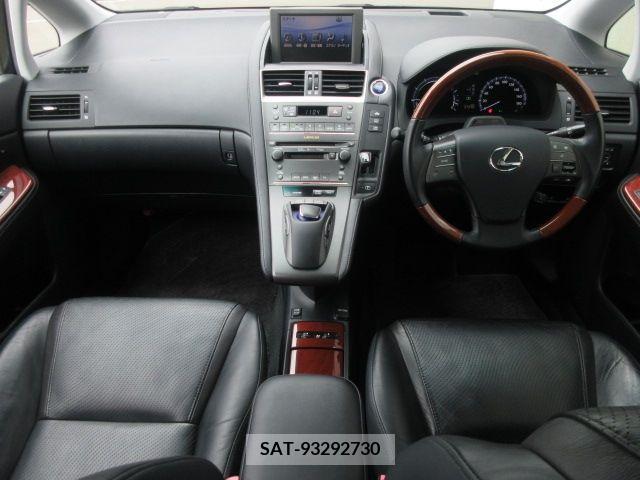 Lexus HS 2011-05 275342-7