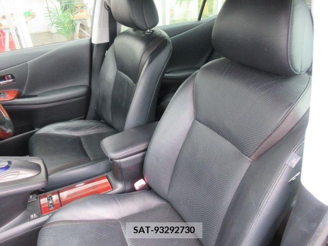 Lexus HS 2011-05 275342-4