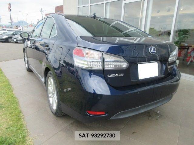 Lexus HS 2011-05 275342-3