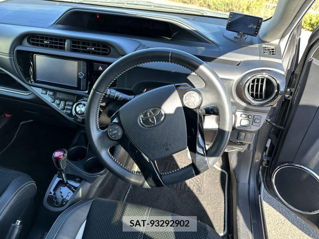 Toyota AQUA 2014-03 204626-5