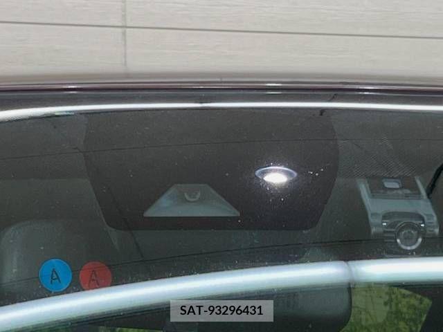 Toyota C-HR 2016-12 348677-2