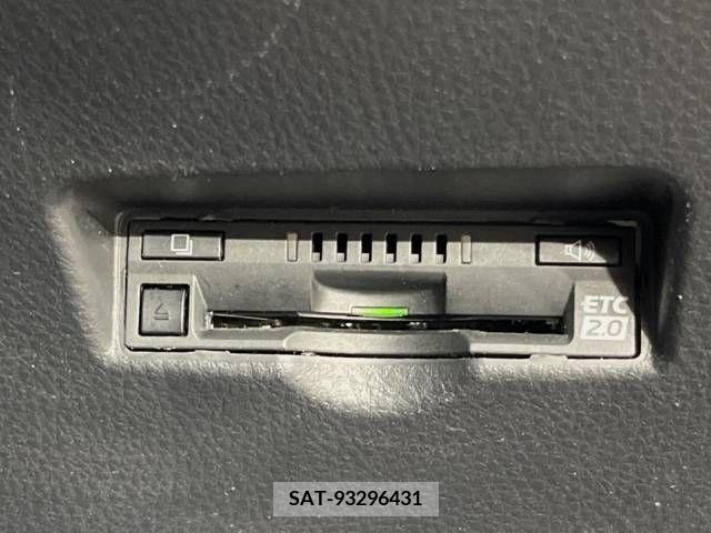 Toyota C-HR 2016-12 348677-7