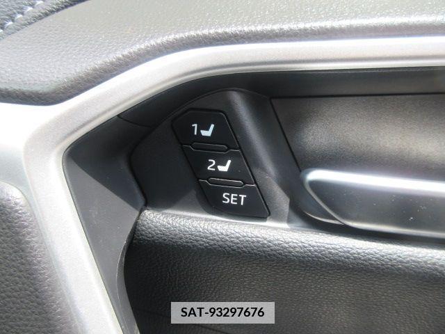Toyota RAV4 2020-03 366996-18