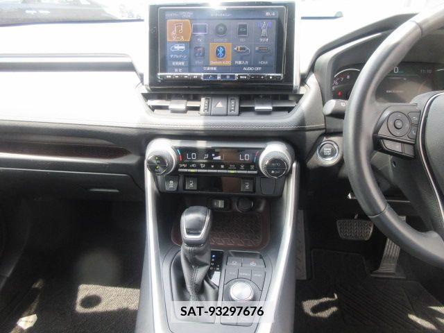 Toyota RAV4 2020-03 366996-11