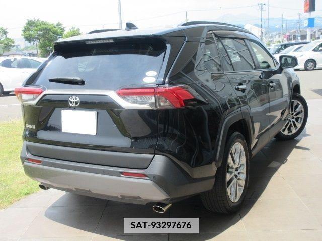 Toyota RAV4 2020-03 366996-1