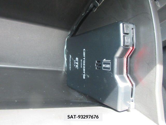 Toyota RAV4 2020-03 366996-20