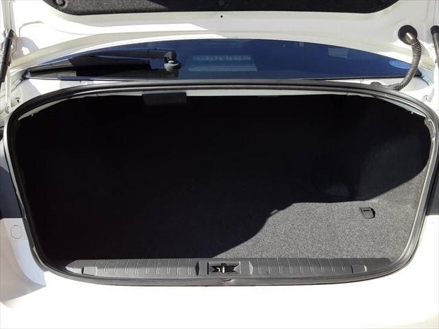 Subaru LEGACY B4 2017-10 193548-23