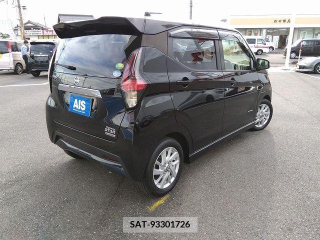 Nissan DAYZ 2020-05 323616-1