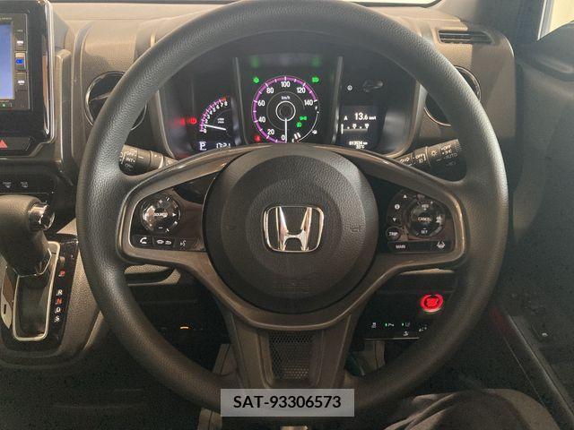 Honda N-WGN 2020-05 329262-12