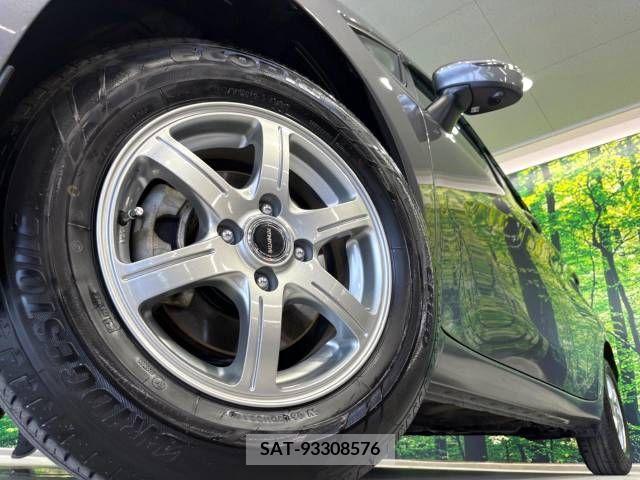 Nissan NOTE 2014-11 347885-13