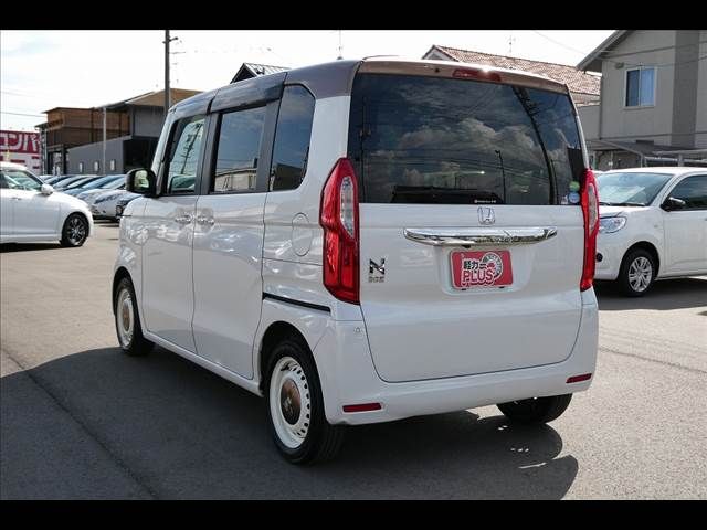 Honda N BOX 2019-03 22448-17