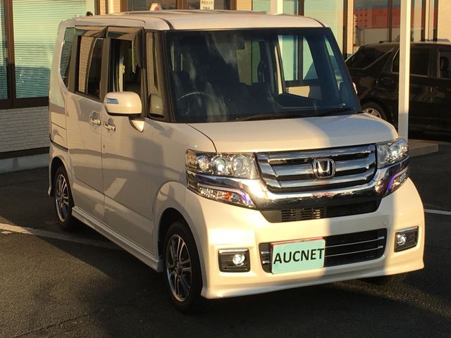 Honda N BOX CUSTOM 2017-01 186167-2