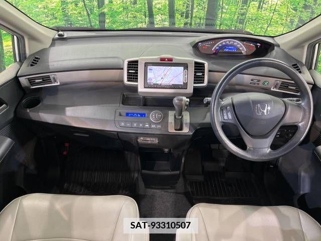 Honda FREED 2014-10 351820-1