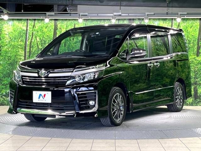 Toyota VOXY 2017-03 192663-19