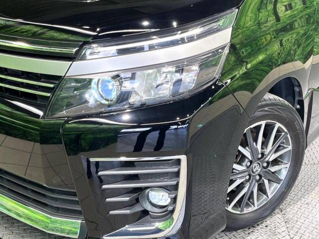 Toyota VOXY 2017-03 192663-15