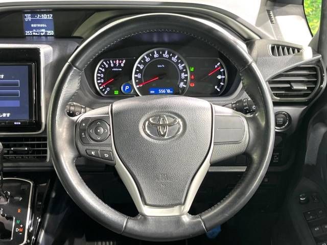 Toyota VOXY 2017-03 192663-14
