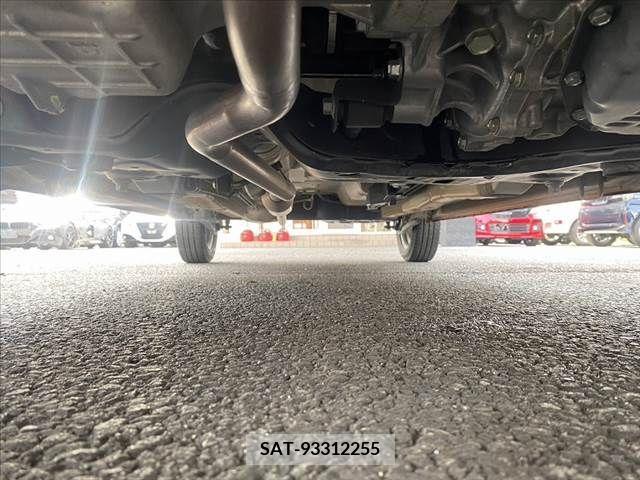 Suzuki HUSTLER 2015-07 272438-18