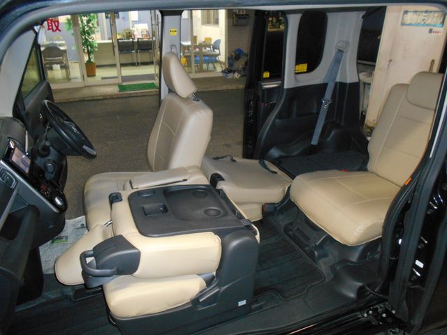 Daihatsu TANTO CUSTOM 2016-05 16952-12