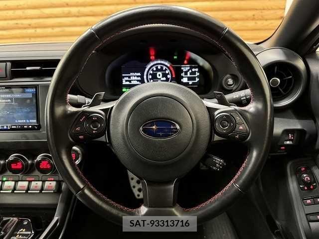 Subaru BRZ 2021-12 377295-12