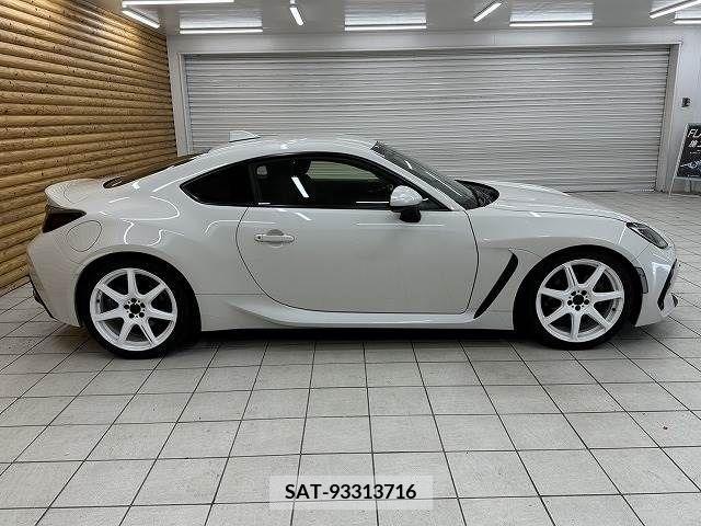 Subaru BRZ 2021-12 377295-16