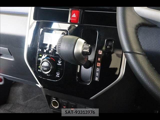 Toyota TANK 2019-06 369224-11