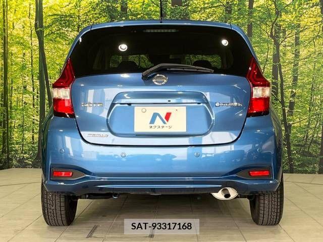 Nissan NOTE 2017-09 230325-15
