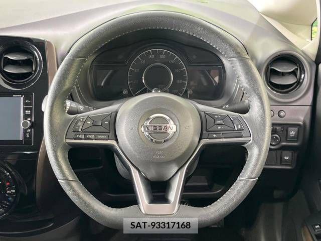 Nissan NOTE 2017-09 230325-11