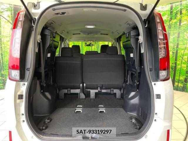 Toyota ESQUIRE 2014-11 340545-11