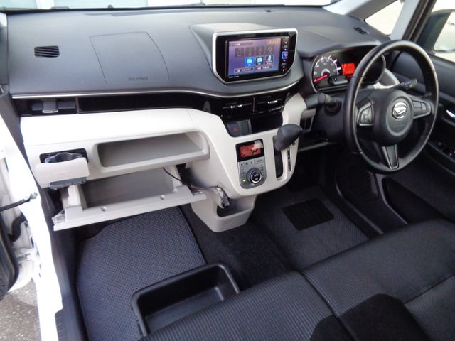 Daihatsu MOVE 2020-10 24313-24