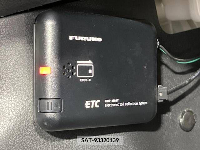 Nissan NOTE 2017-01 313890-6