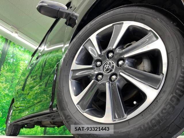 Toyota VOXY 2017-12 289130-14